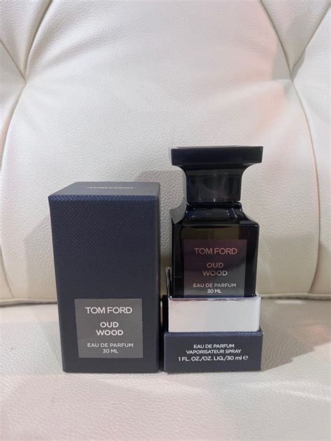 tom ford oud decants.